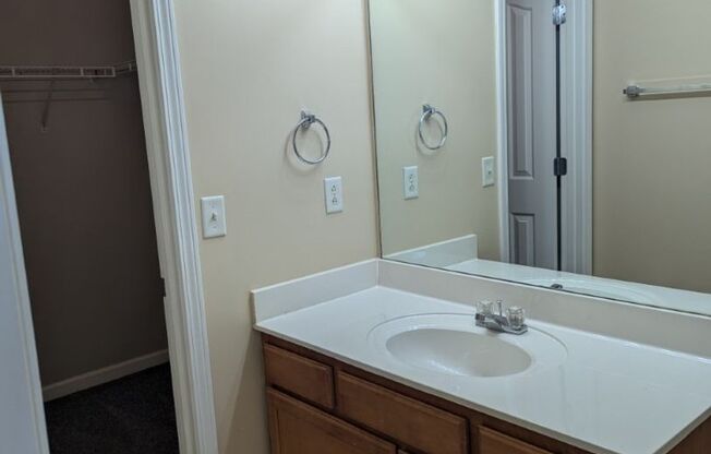 2 beds, 2.5 baths, $1,499