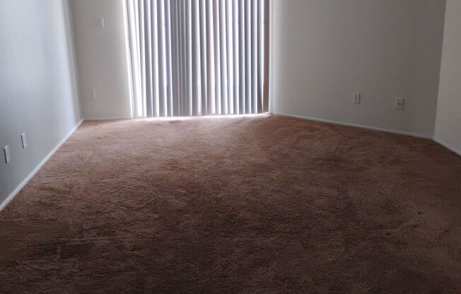 2 beds, 2 baths, 984 sqft, $1,700, Unit 228