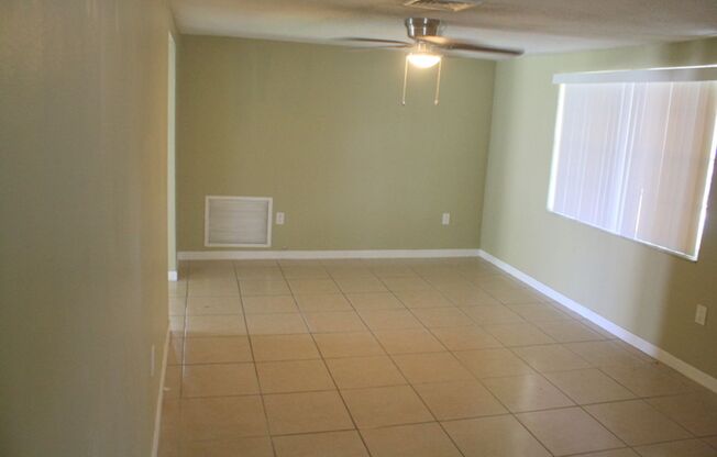 Updated 3 bed 1.5 bath in New Port Richey