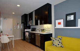 819 203 Kitchen 4
