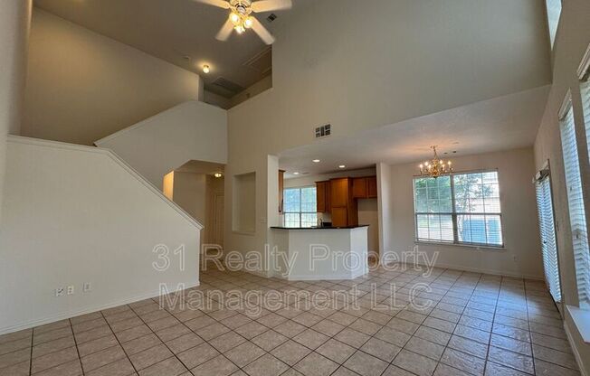 900 ENGLEWOOD LN