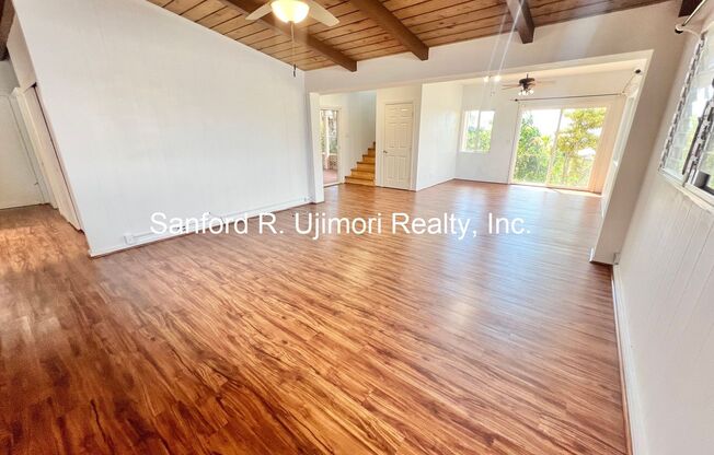 Pacific Palisades (4 bed/3 bath/2 prkg)