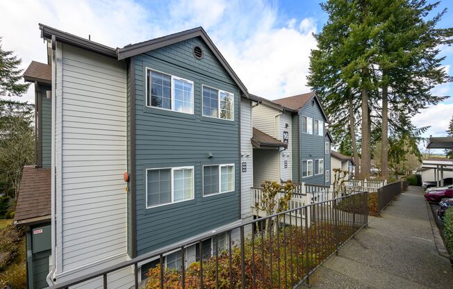 2 beds, 2 baths, 1,030 sqft, $1,775, Unit 1523