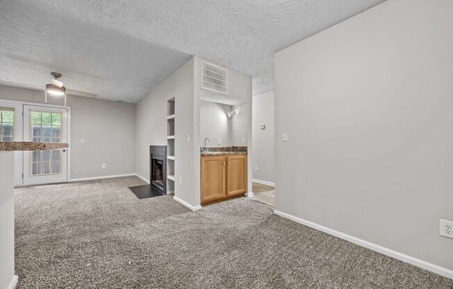 2 beds, 2 baths, 1,000 sqft, $1,147, Unit 421C