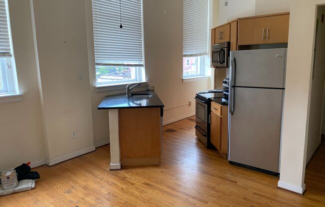 CT Russell Apartments - 700 N. 2nd Street