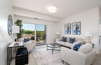 2 beds, 2 baths, 1,292 sqft, $2,525, Unit 10 - 614