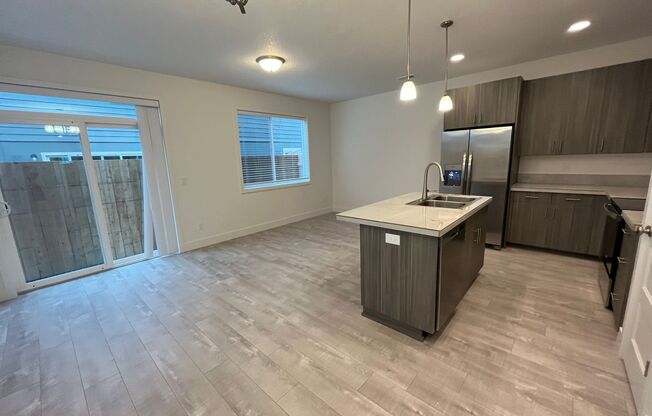 1550 E. 3rd St.