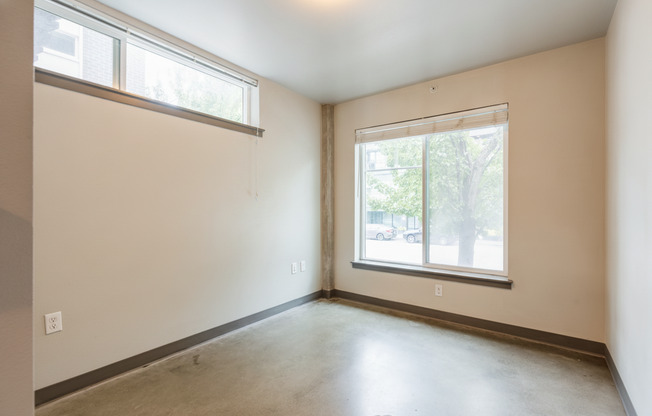 Studio, 1 bath, 207 sqft, $995, Unit 702