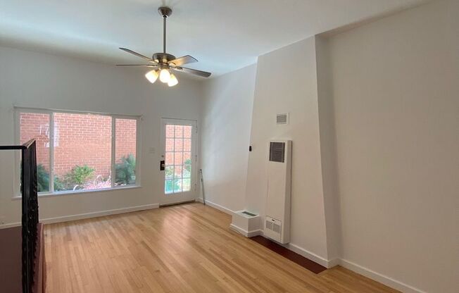 Studio, 1 bath, 600 sqft, $1,925