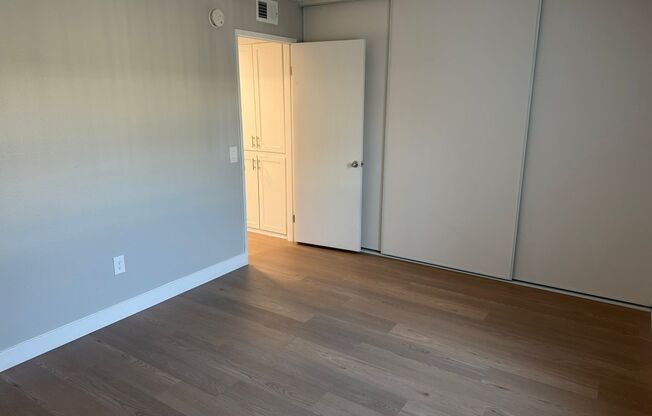 2 beds, 2 baths, 919 sqft, $2,590, Unit M17