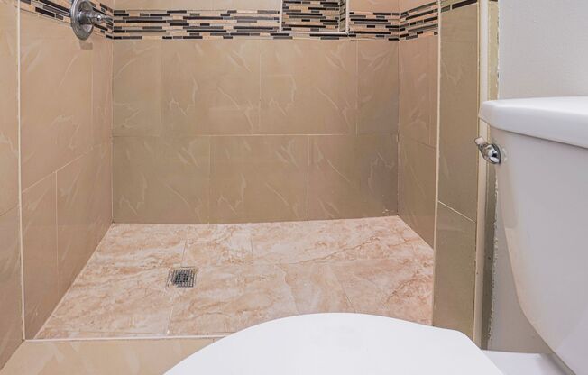 3 beds, 2 baths, $2,045