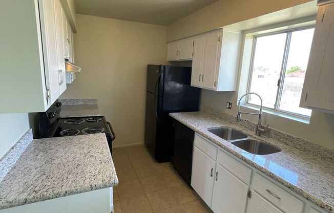 4 bedroom Home in Yuma Valley for Rent!