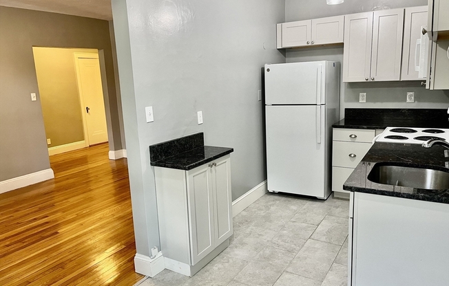 52 Strathmore Rd