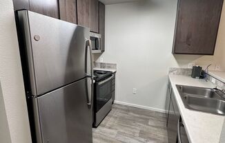 2 beds, 1 bath, 953 sqft, $1,450, Unit Unit # 31