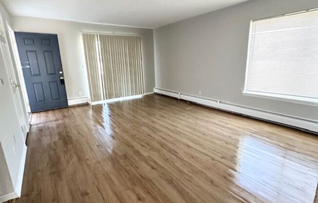 4502 PICTURESQUE CIR