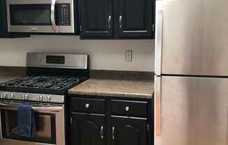 2 beds, 2 baths, $1,500