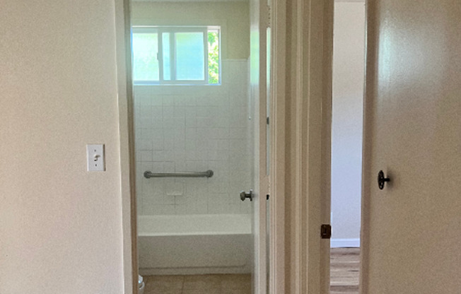 601- 20720 MANSEL TORRANCE, CA 90503