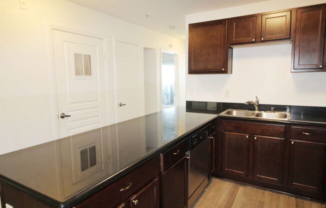 2 beds, 2 baths, 1,034 sqft, $2,995, Unit 505