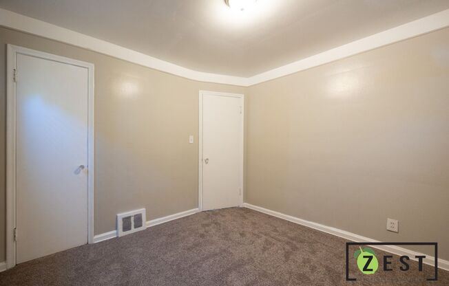 3 beds, 1 bath, $1,150