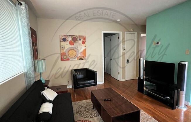 Furnished, Ranch Style Two Bedroom in the heart of Edgehill.