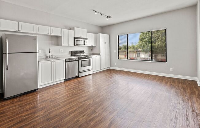 1 bed, 1 bath, 620 sqft, $1,995, Unit 0103