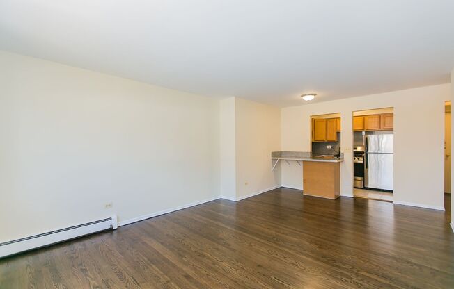 1 bed, 1 bath, 700 sqft, $1,675, Unit 311