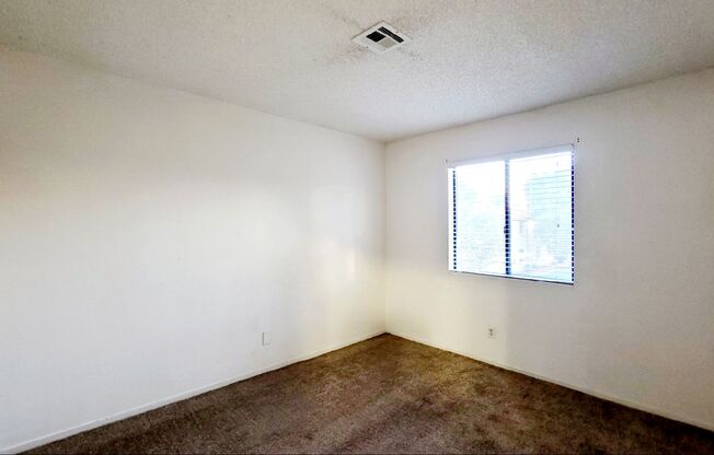 2 beds, 2 baths, 912 sqft, $1,250, Unit #202