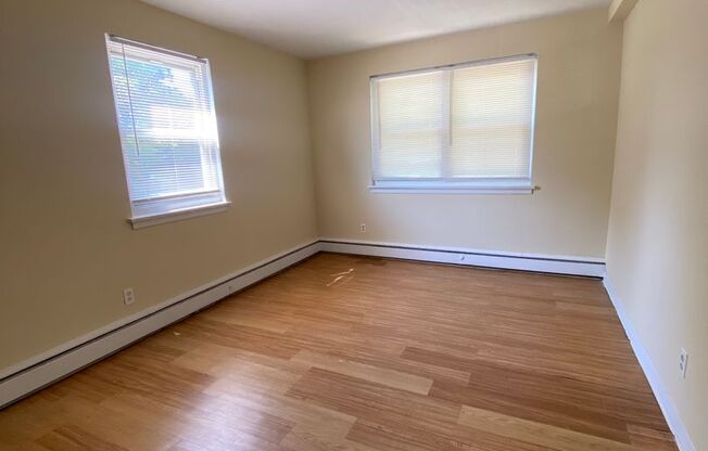 1 bed, 1 bath, 610 sqft, $995, Unit G204