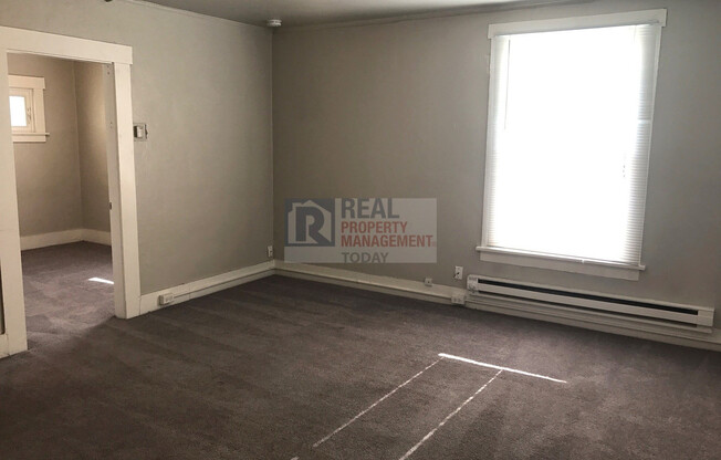 1002 South 14th LLC - Goecke -1002  (Robert Miles LLC)(Cascade Group)