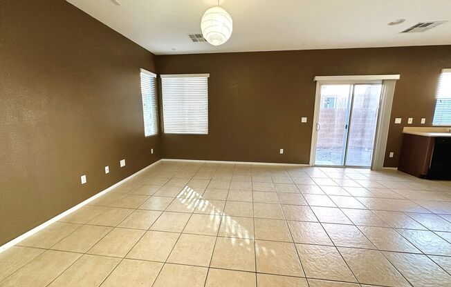 Charming 3 bed/2 bath single-family home in the heart of Blue Diamond! Tiled, downstairs entryway leads to combined kitchen and living room. Upstairs is bathed in natural sunlight, lots of accent windows and wood-rail staircase. Cozy backyard with pavers