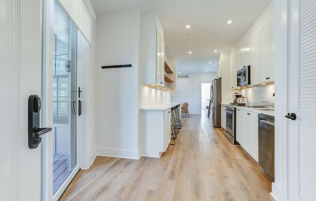 Cassell Co-Living (Furnished Rooms)