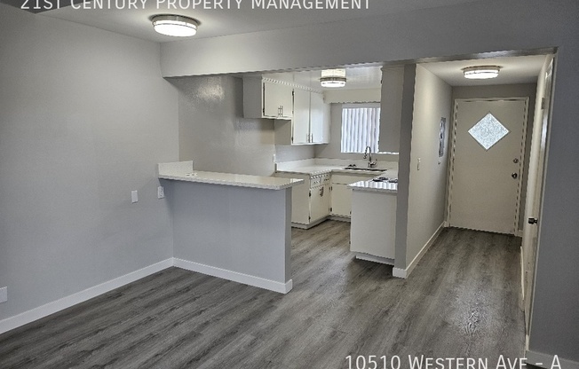 10510 WESTERN AVE