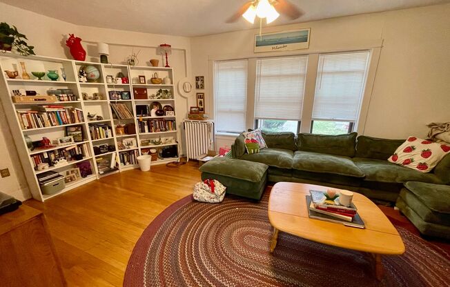 2518 N Lake Dr.