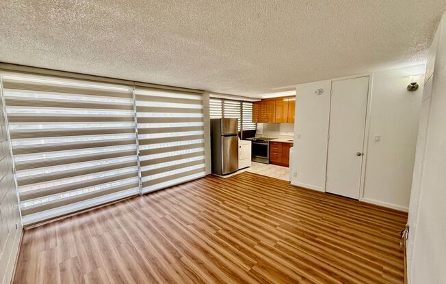 The Continental/2BD/1BA/1PK