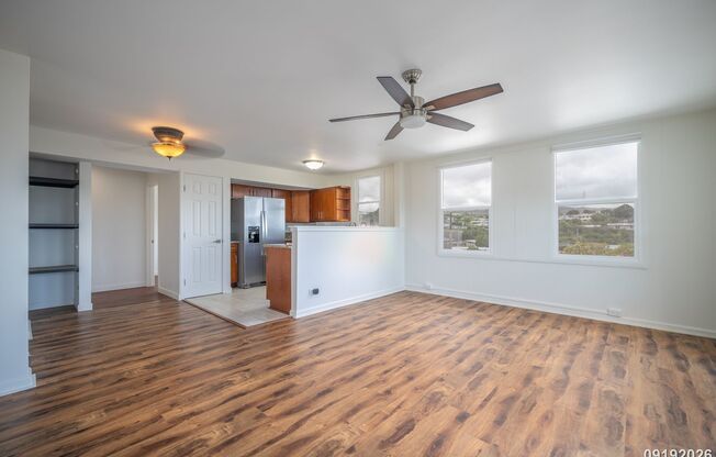 4 Bed + Den 3 Bath Multi-Family Home in Pearl City