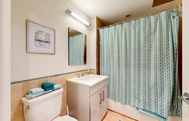 2 beds, 2 baths, 1,291 sqft, $6,250, Unit 2304