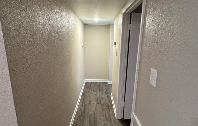 1 bed, 1 bath, 610 sqft, $1,250, Unit 236