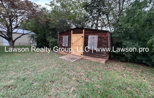 3 beds, 1.5 baths, $1,695