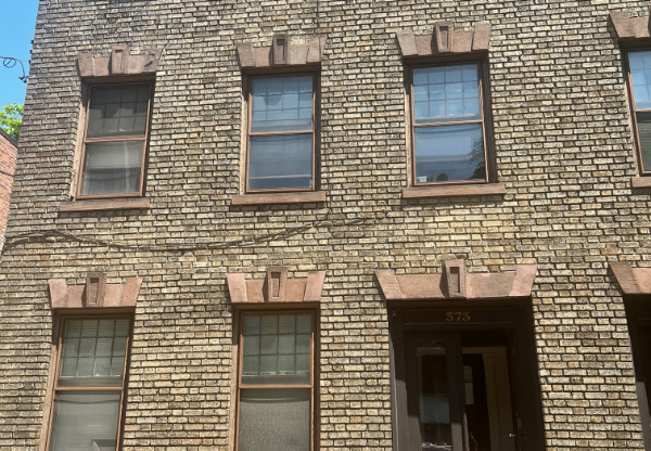 371 HUDSON AVE