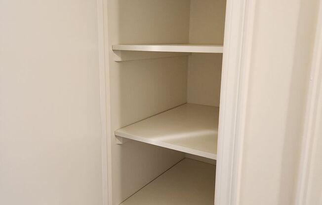 3 beds, 2 baths, 1,696 sqft, $2,055, Unit WI150G4