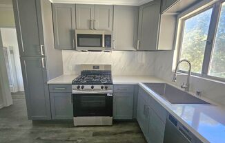 5957 Tujunga Properties