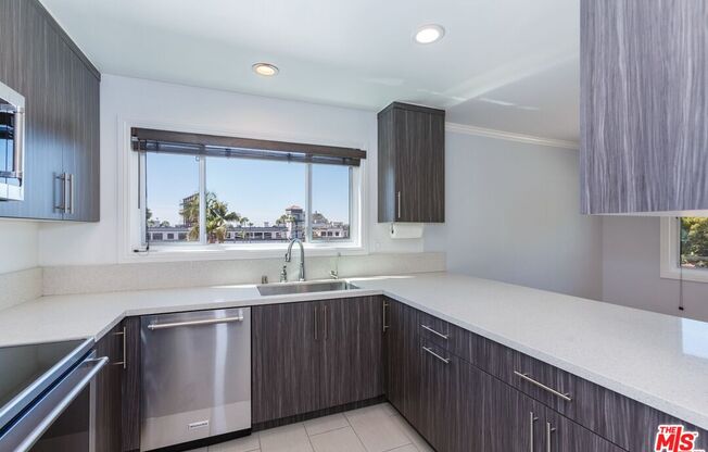 2 beds, 2 baths, 1,329 sqft, $4,550, Unit 306