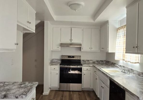 3600 Panama Lane #C -Apartment