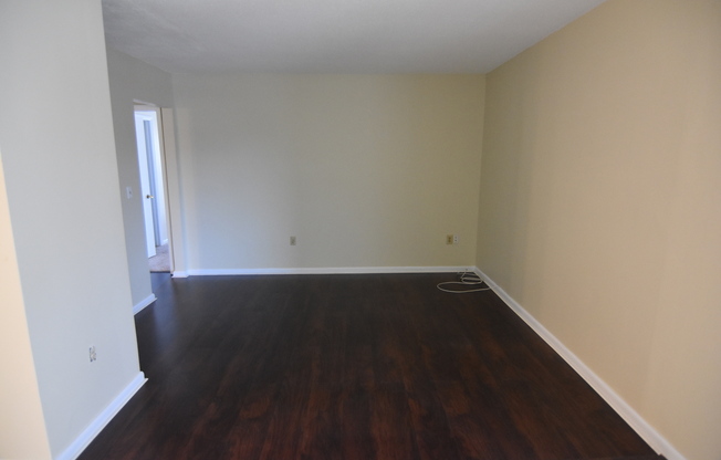 1st FULL MONTHS RENT IS FREE! Gulf Harbor Community! 2B/2B 2nd Floor Condo NO Pets Allowed. $1400/mo