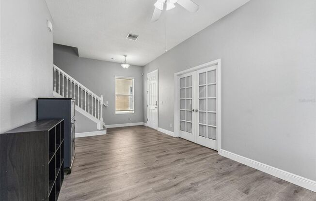 CHARMING Winthrop Village Location