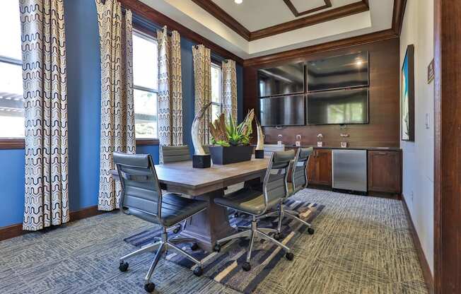 Hilltops Apartments in Conroe, Tx Business Center