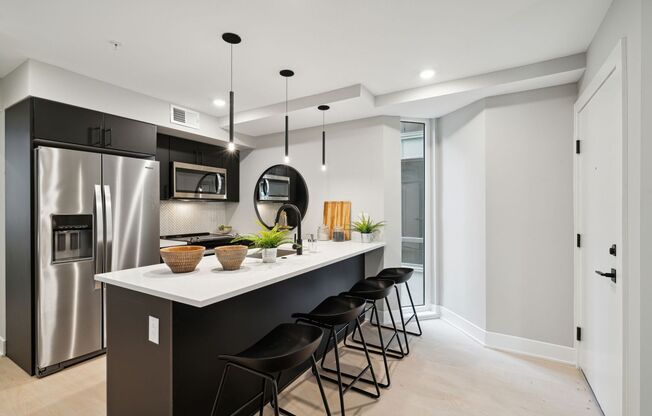 1 bed, 1 bath, 630 sqft, $1,575, Unit 211