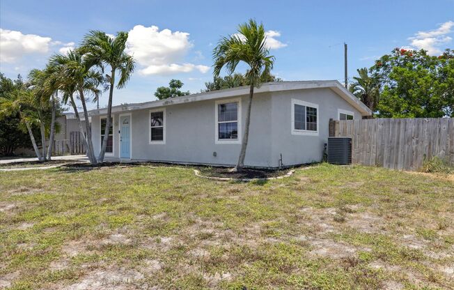 Beautiful 4/2 Home for Rent in Palm Bay