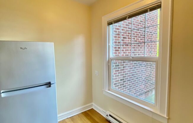 Studio, 1 bath, 462 sqft, $1,695, Unit 102