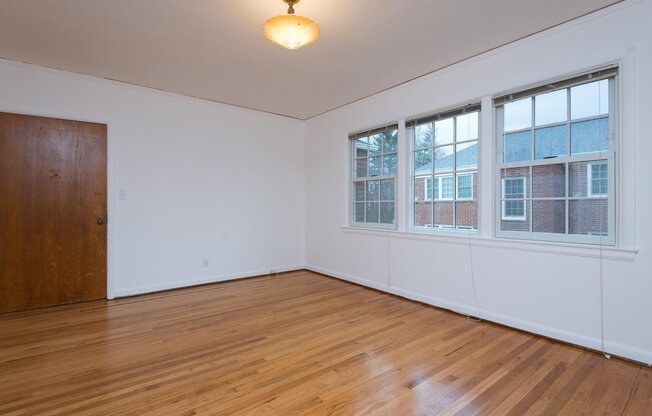 1 bed, 1 bath, 550 sqft, $1,495, Unit 5685-1